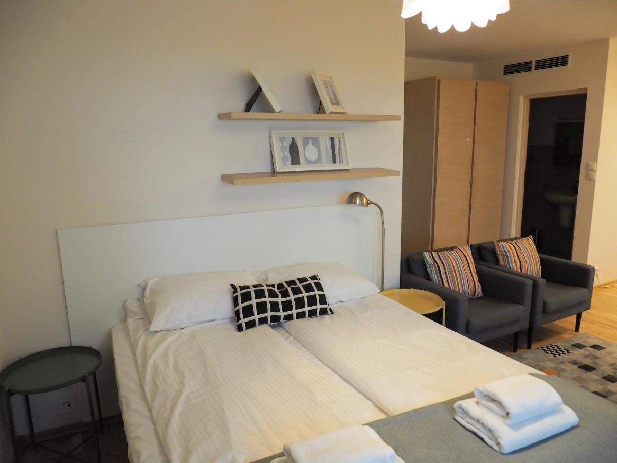 Yourplace Central Apartments Krakow Luaran gambar