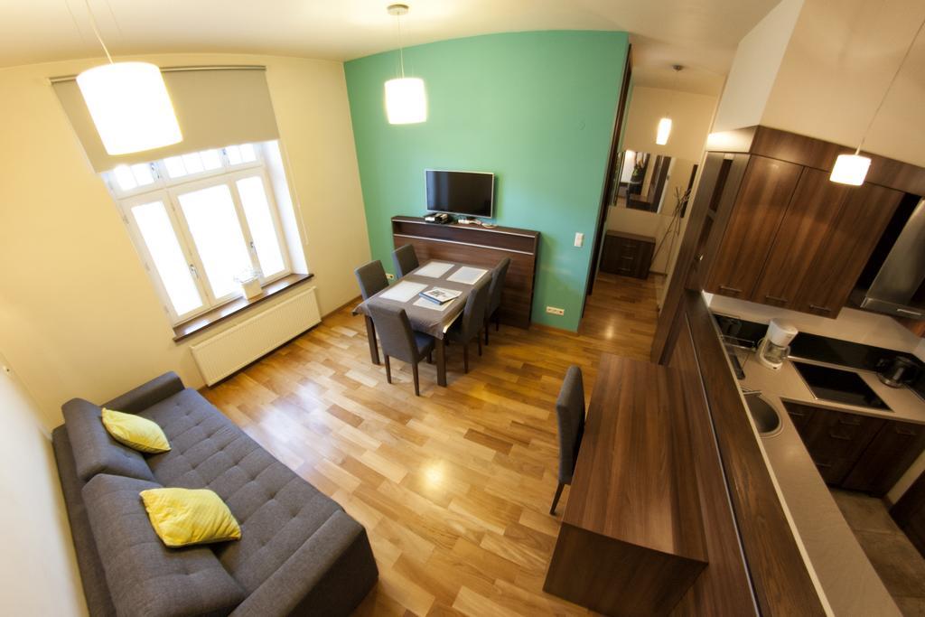 Yourplace Central Apartments Krakow Luaran gambar