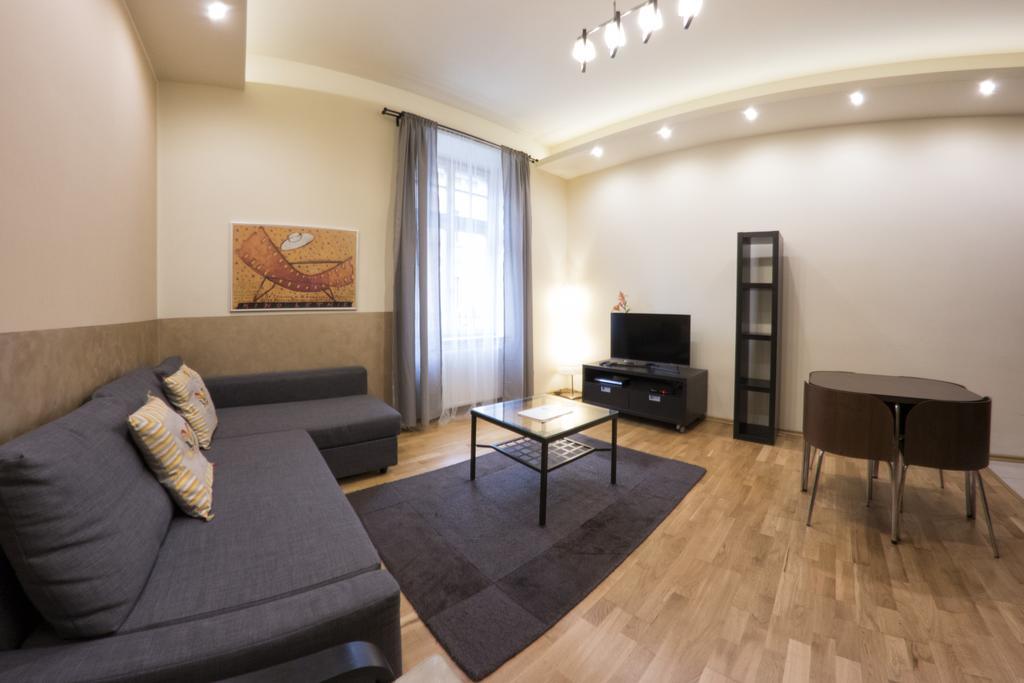Yourplace Central Apartments Krakow Luaran gambar