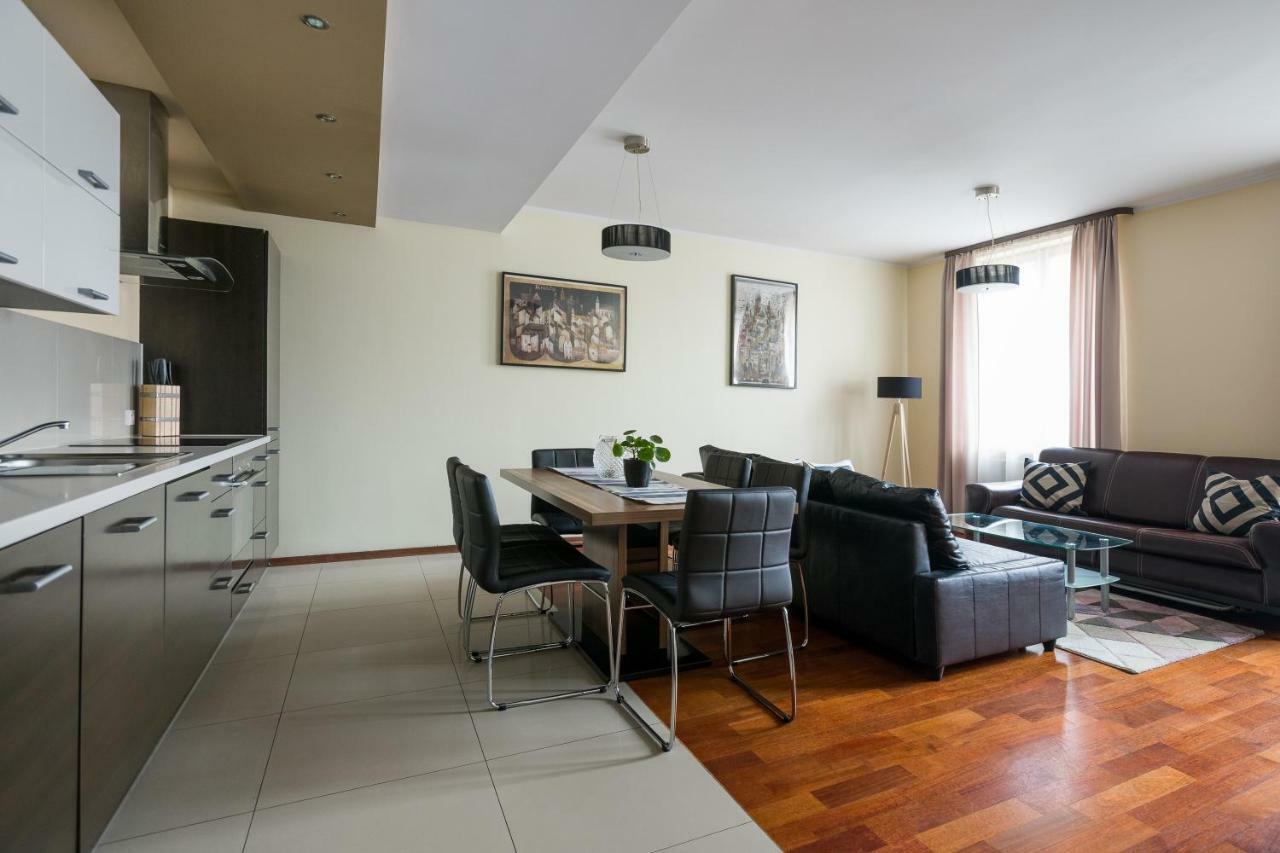 Yourplace Central Apartments Krakow Luaran gambar