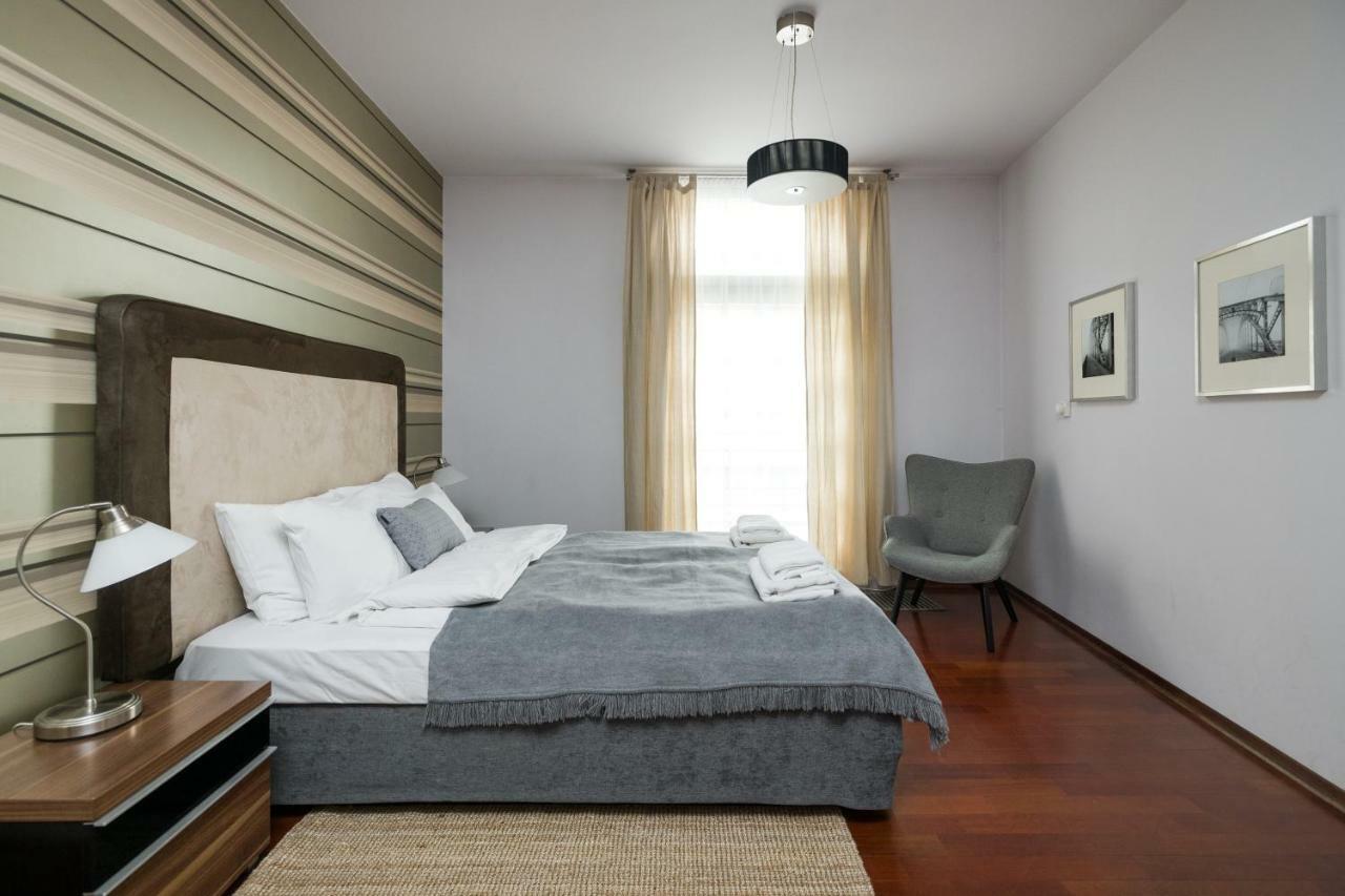 Yourplace Central Apartments Krakow Luaran gambar